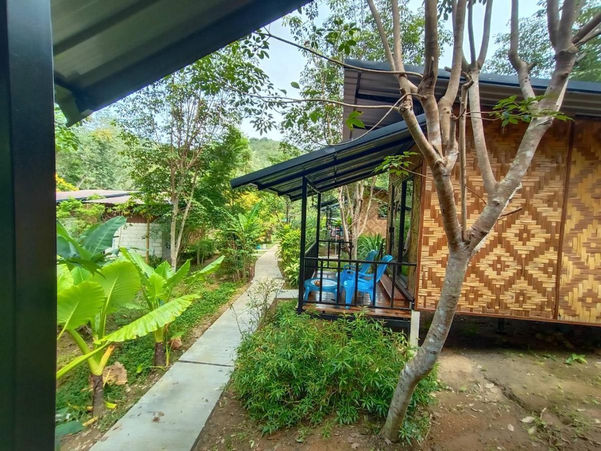 Koh Mook Bamboo Bungalows Exterior foto