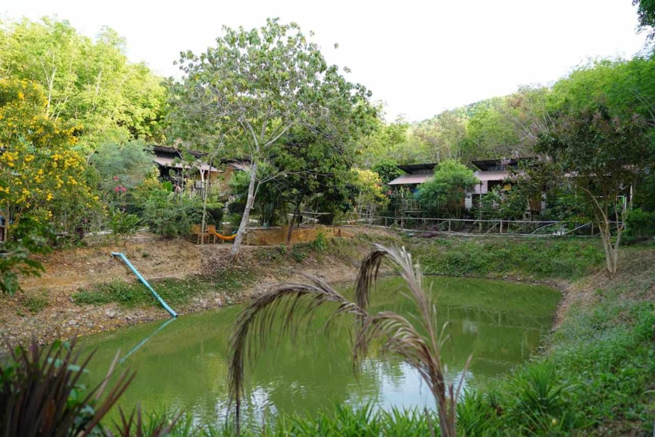 Koh Mook Bamboo Bungalows Exterior foto